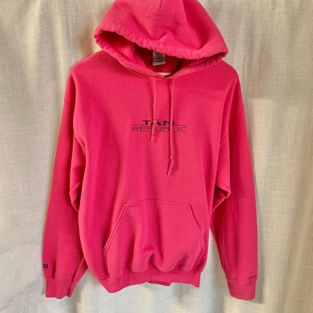 Tan Republic Womens Med Pink Graphic Logo Sweatshirt with Look Good Naked Slogan